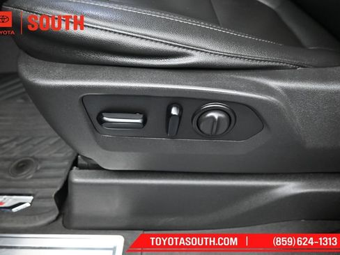 Used 2021 Chevrolet Silverado 1500 LT Trail Boss w/ Convenience Package II AWD/4WD image 24