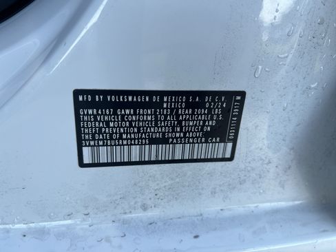 Used 2024 Volkswagen Jetta SE FWD image 29