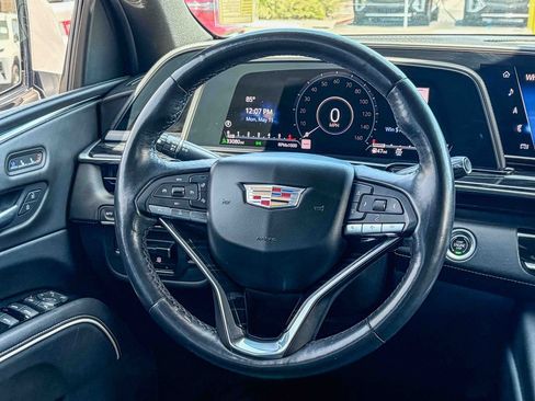 Certified 2022 Cadillac Escalade Sport AWD/4WD image 19