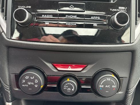 Used 2023 Subaru Forester Premium image 16