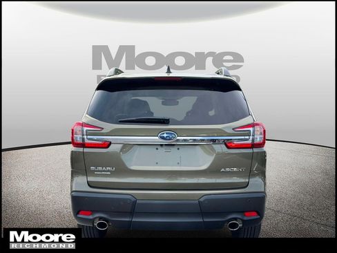 Used 2025 Subaru Ascent Premium AWD/4WD image 4