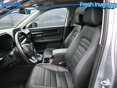 Used 2025 Honda CR-V EX-L image 12