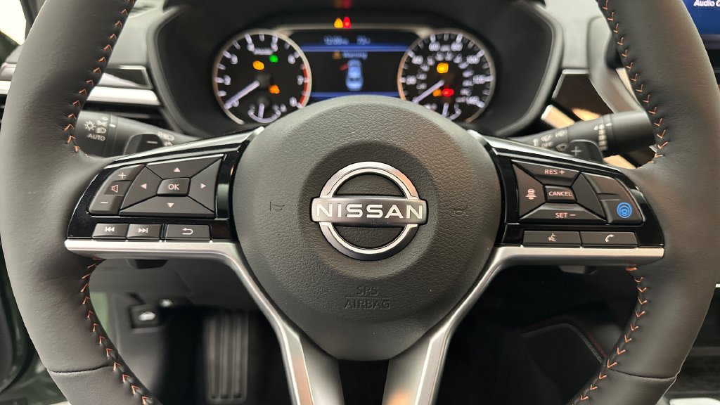 New 2026 Nissan Altima 2.5 SR w/ SR Premium Package AWD/4WD image 15