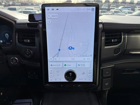 Used 2024 Ford F150 Lightning Platinum image 33