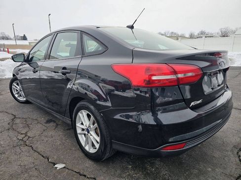 Used 2016 Ford Focus SE FWD image 8