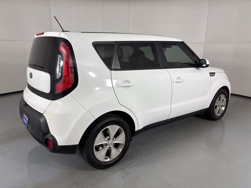 Used 2015 Kia Soul image 8