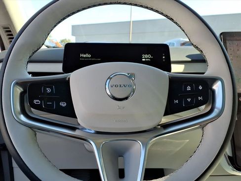 New 2025 Volvo EX90 Ultra w/ Protection Package Premier image 19