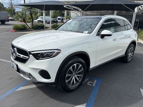 Certified 2026 Mercedes-Benz GLC 300 image 3