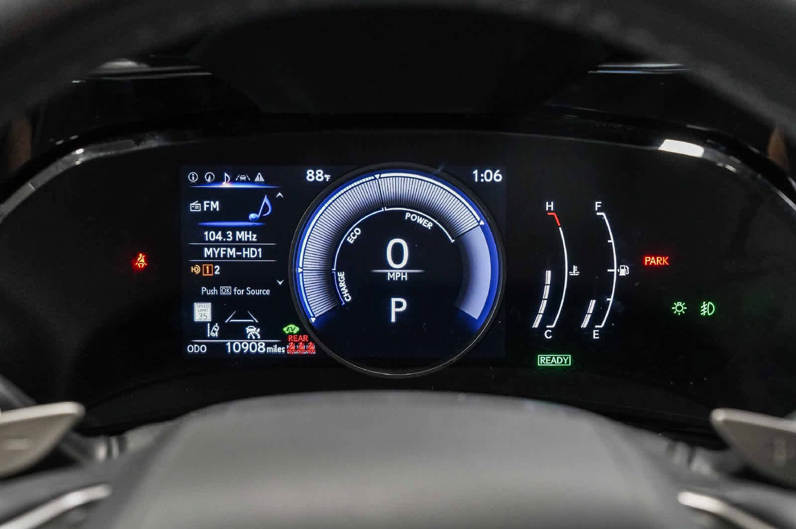 Used 2025 Lexus NX 350h AWD w/ Accessory Package (2T) image 25