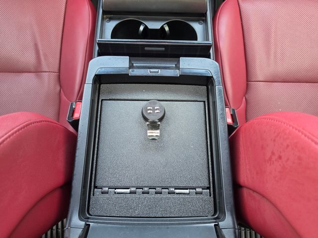 Used 2022 Lexus GX 460 Premium w/ Accessory Package AWD/4WD image 40