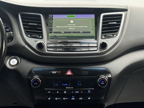 Used 2016 Hyundai Tucson Limited AWD/4WD image 10