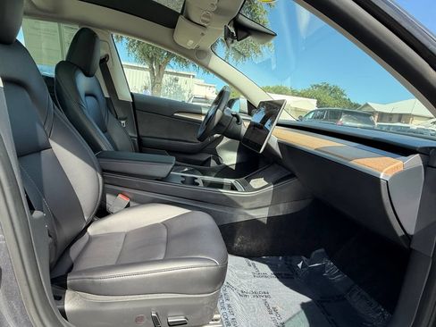 Used 2023 Tesla Model 3 Standard Range RWD image 28
