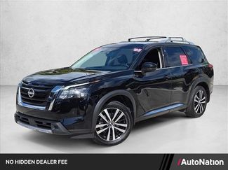 Certified 2025 Nissan Pathfinder Platinum FWD video 1
