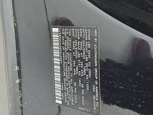 Certified 2025 Volkswagen Atlas SEL AWD/4WD image 38