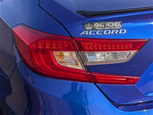 Used 2022 Honda Accord Sport image 11