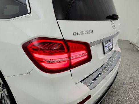 Used 2019 Mercedes-Benz GLS 450 4MATIC image 30