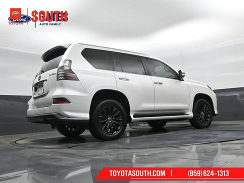 Used 2023 Lexus GX 460 Premium AWD/4WD image 44