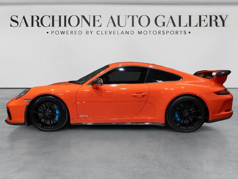 Used 2018 Porsche 911 GT3 RWD image 4