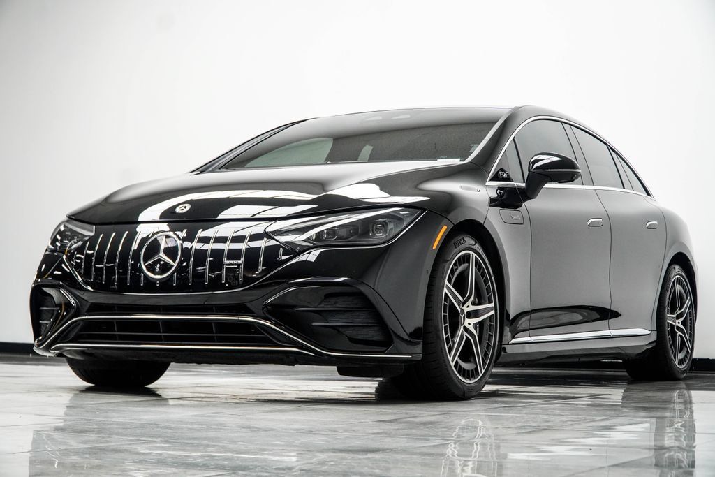 Used 2023 Mercedes-Benz EQE AMG 4MATIC Sedan image 13