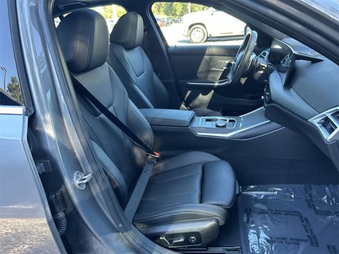 Used 2025 BMW 330i xDrive Sedan image 14