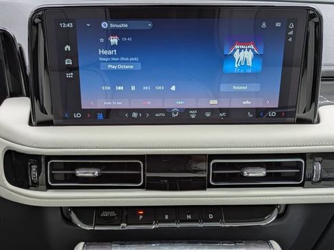 New 2026 Lincoln Aviator Black Label AWD/4WD image 18