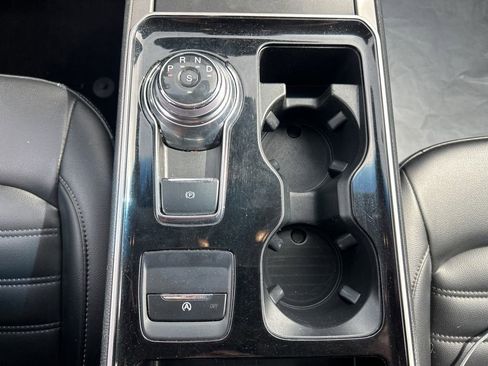 Used 2020 Ford Edge SEL AWD/4WD image 22