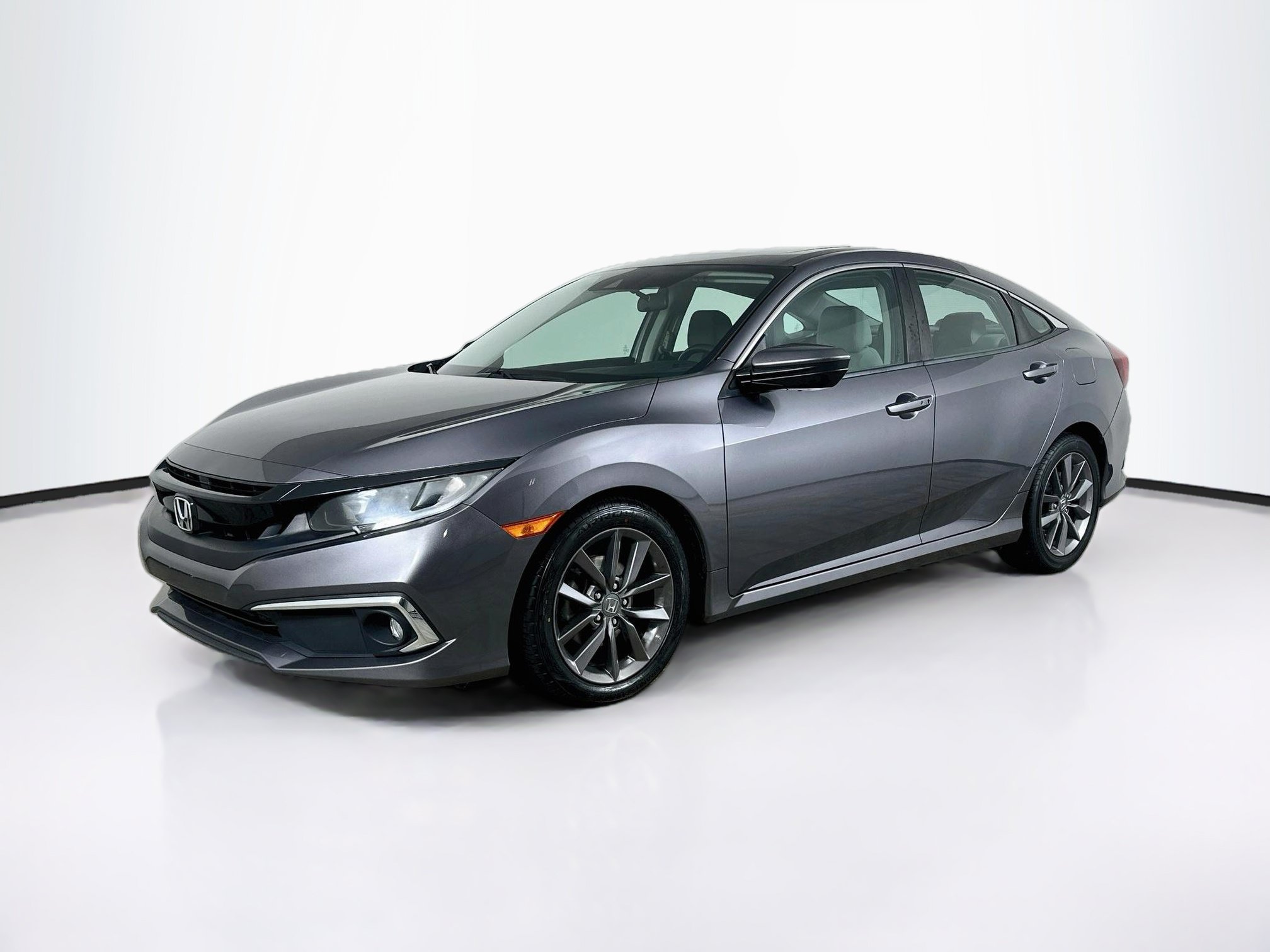 Used 2019 Honda Civic EX image 3