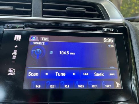 Used 2017 Honda Fit EX image 22