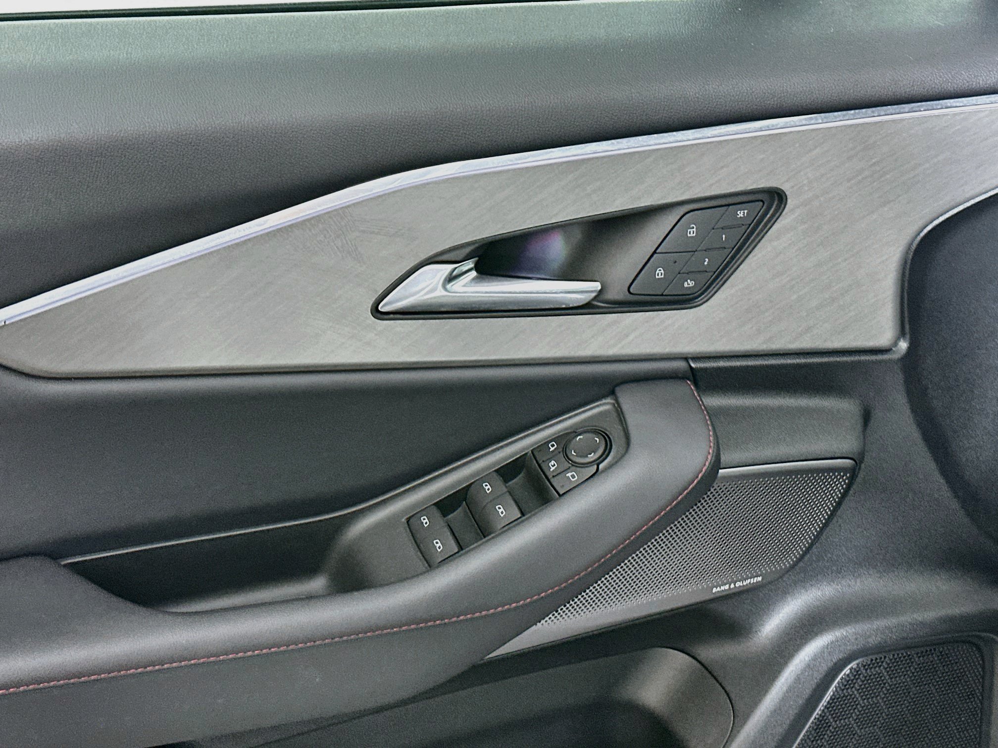 Used 2024 Acura ZDX A-Spec RWD image 15
