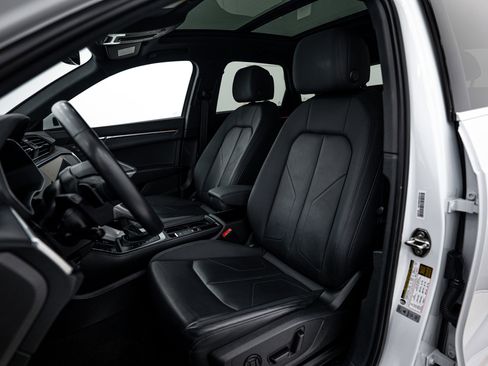 Used 2021 Audi Q3 2.0T Premium Plus w/ Premium Plus Package image 15