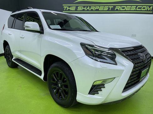 Used 2022 Lexus GX 460 w/ Black Line Special Edition image 2