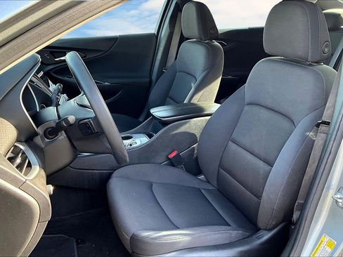 Used 2024 Chevrolet Malibu LT image 13