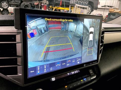 Used 2023 Toyota Tundra Limited w/ TRD Off-Road Package image 27