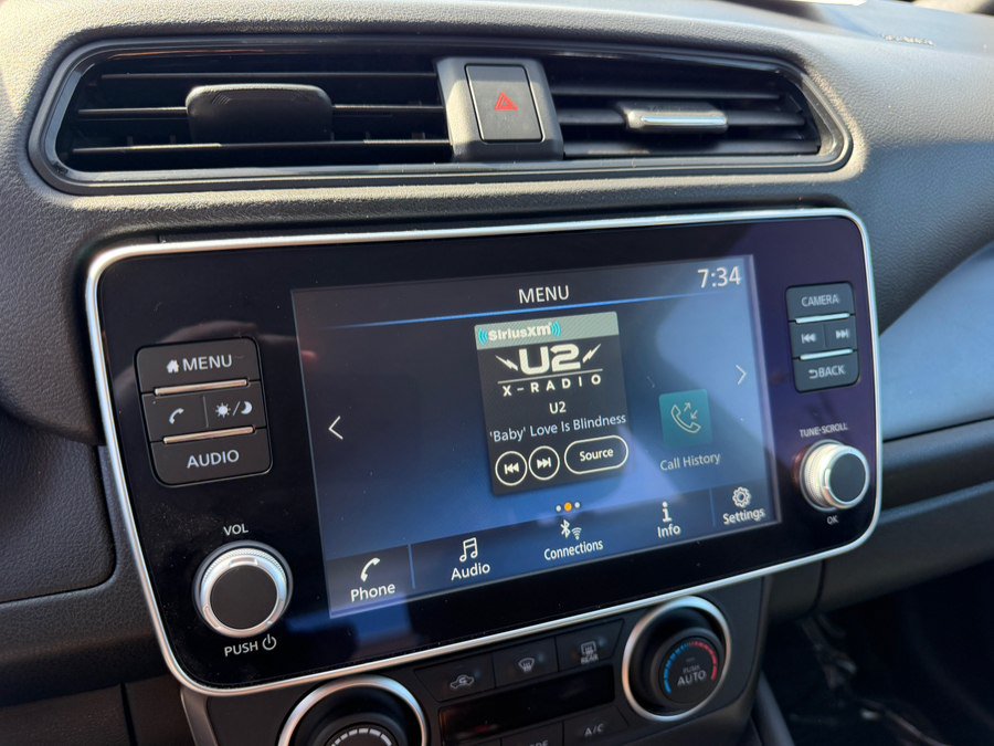 Used 2025 Nissan Leaf S FWD image 21