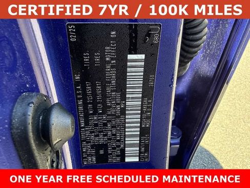 Used 2025 Toyota Corolla Cross LE FWD image 28