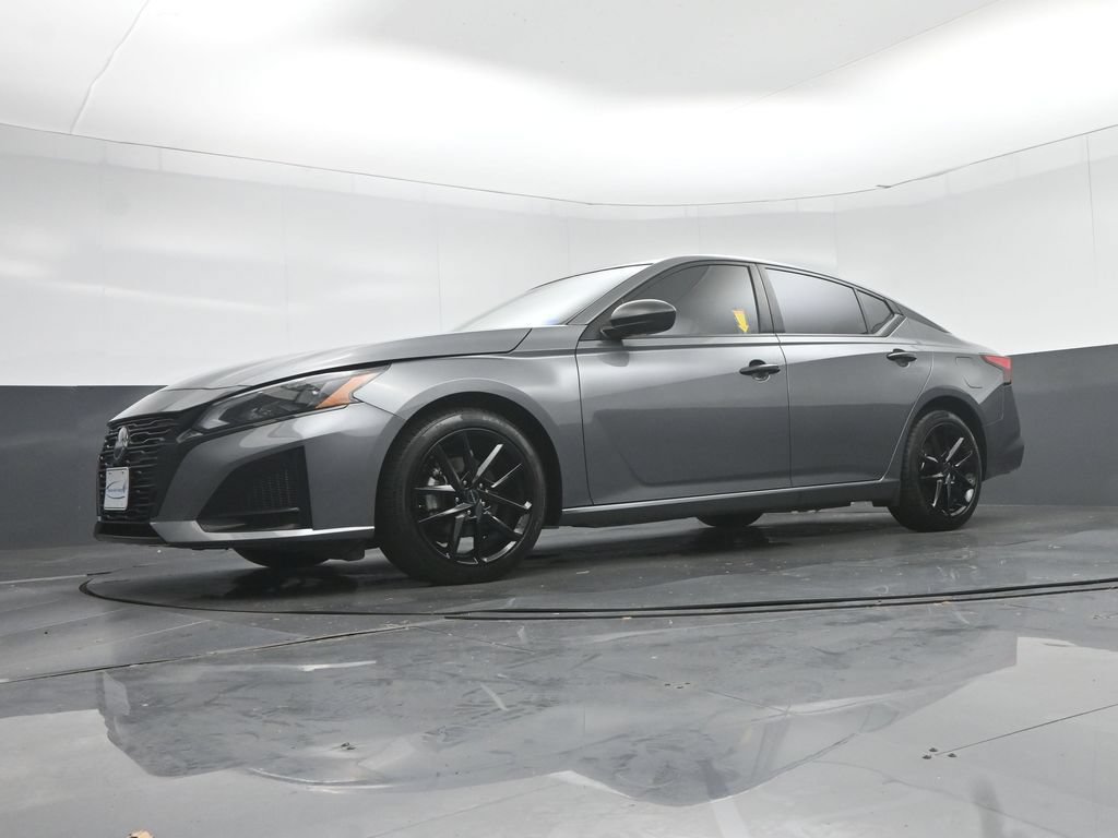 Used 2024 Nissan Altima 2.5 S FWD image 50