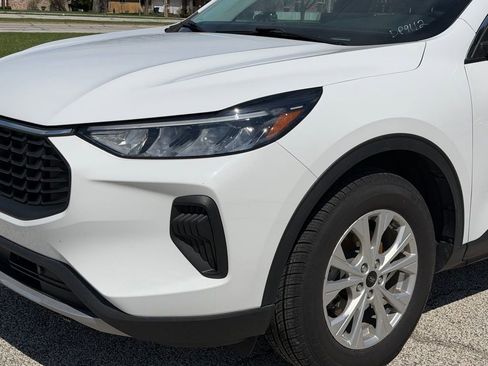 Used 2023 Ford Escape Active w/ Tech Pack #1 image 5