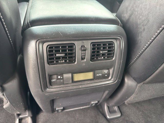 Used 2014 Nissan Pathfinder SL AWD/4WD image 12
