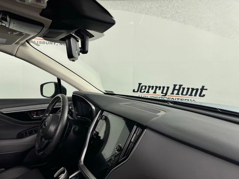 Used 2024 Subaru Outback Onyx Edition image 30