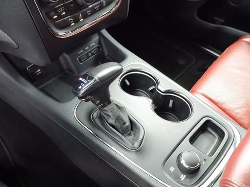 Certified 2019 Dodge Durango R/T w/ Technology Group AWD/4WD image 29