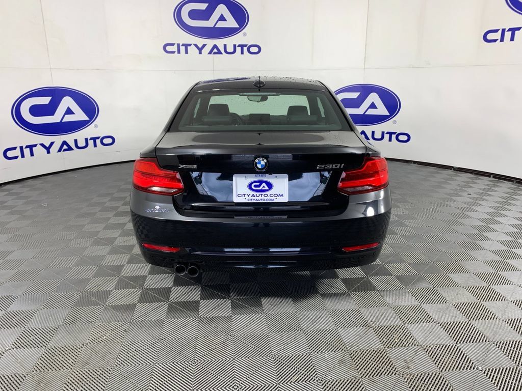 Used 2018 BMW 230i xDrive Coupe w/ Premium Package AWD/4WD image 4