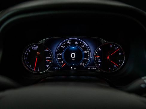 Used 2017 GMC Acadia Denali w/ Technology Package AWD/4WD image 18