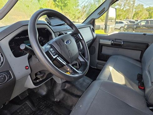 Used 2021 Ford F650 2WD Regular Cab Super Duty image 4
