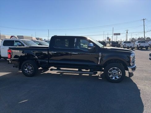 New 2026 Ford F250 Lariat w/ Chrome Package image 7