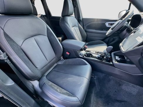 New 2026 Subaru Forester Touring AWD/4WD image 37