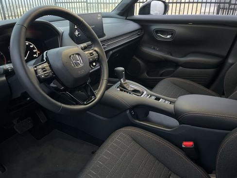Used 2026 Honda HR-V Sport image 19