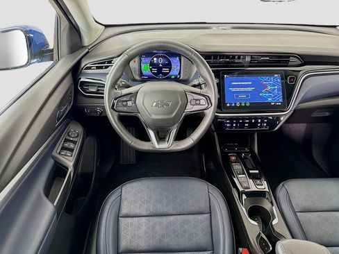 Used 2023 Chevrolet Bolt EUV Premier w/ Sun & Sound Package image 24