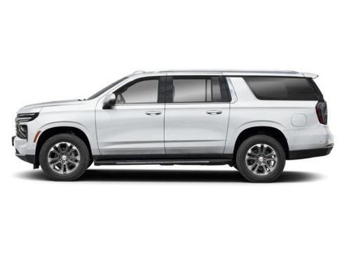 New 2026 Chevrolet Suburban LT AWD/4WD image 3
