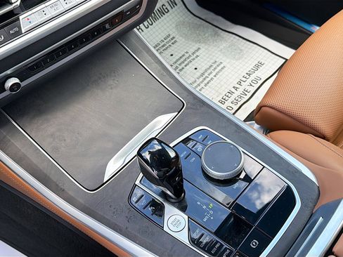 Used 2023 BMW X5 sDrive40i w/ Premium Package image 29