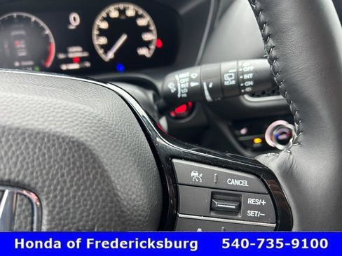 Certified 2026 Honda HR-V EX-L image 17